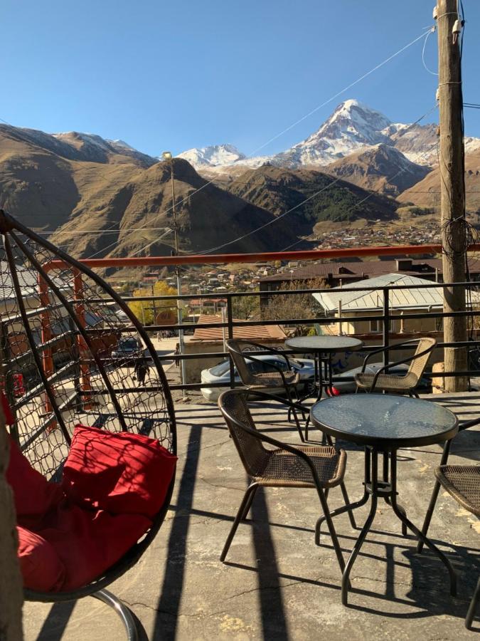 Mate'S Home Kazbegi ภายนอก รูปภาพ